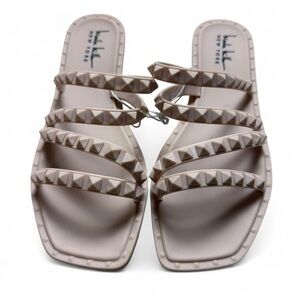 Nicole Miller New York Baby Pink Studded Sandals Womens Size 9 NWOT